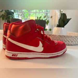 Like new Red Nikes